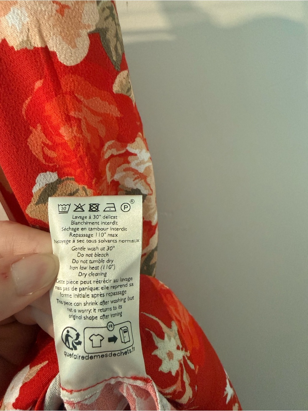 NWT Sezane Red Floral Tabata skirt size 38 - Picture 7 of 8